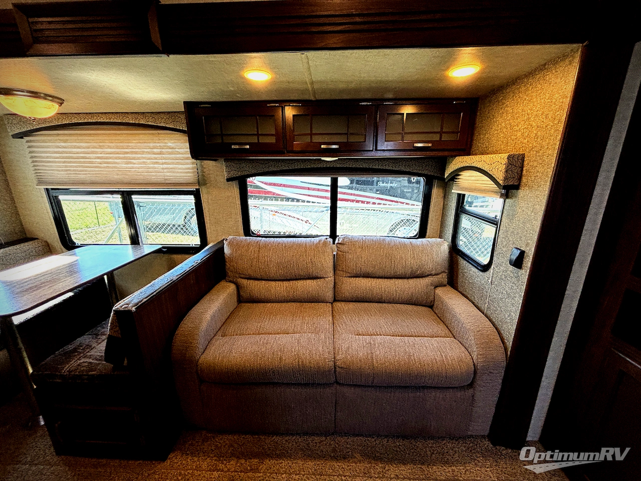 2016 Heartland Sundance XLT 298BH Photo 5