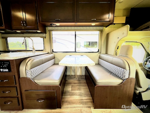 2020 Thor FREEDOM ELITE 26HE RV Photo 3