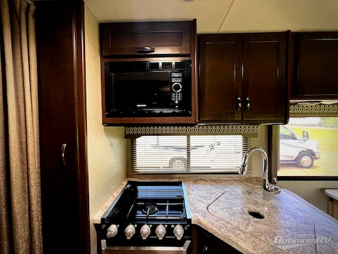 2020 Thor FREEDOM ELITE 26HE RV Photo 4