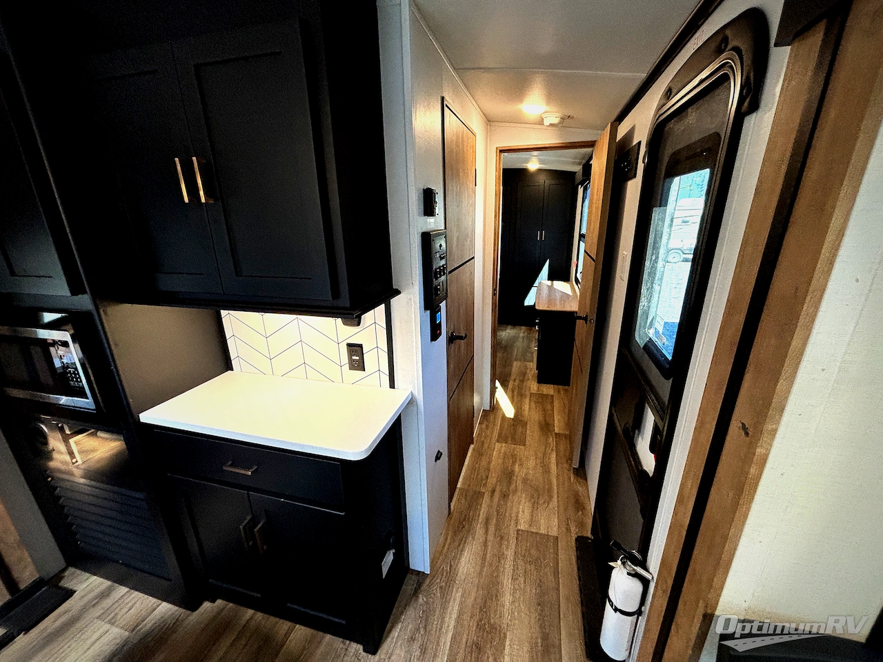 2022 Keystone Outback 330RL Photo 15