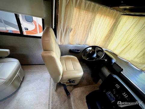 2015 Itasca Tribute 26A RV Photo 2