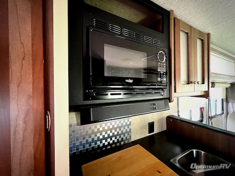 2015 Itasca Tribute 26A RV Photo 3