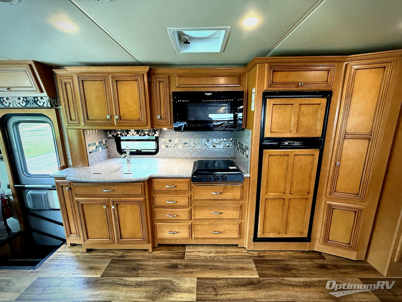 2018 Newmar Bay Star 3532 Photo 9