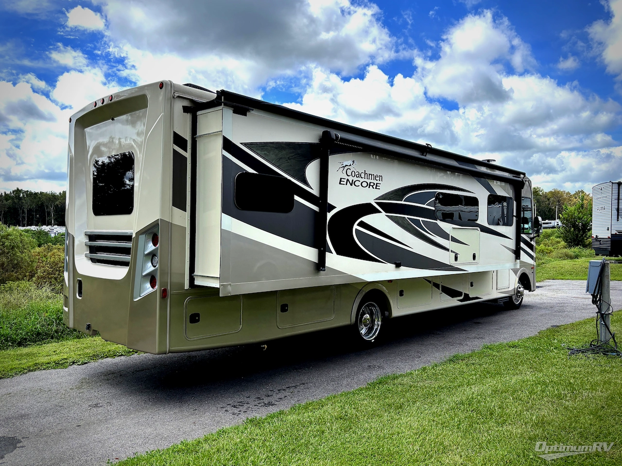 2023 Coachmen Encore 355DS Photo 2