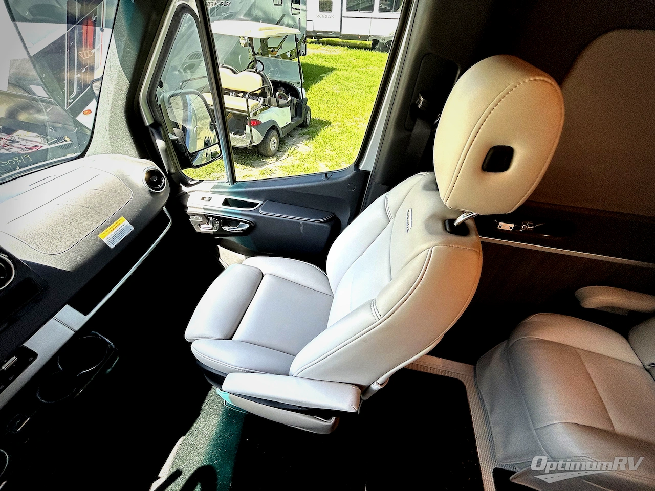 2023 Airstream Interstate Interstate Photo 9