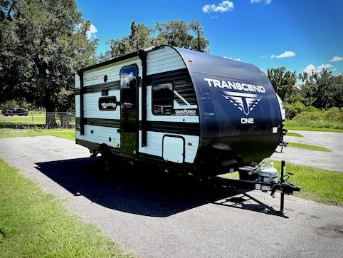 Used 2025 Grand Design Transcend One 151BH Featured Photo