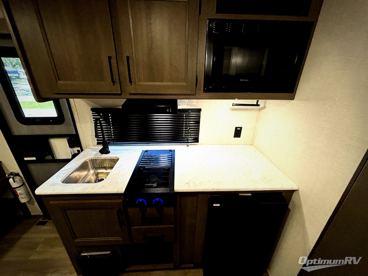 2025 Grand Design Transcend One 151BH Photo 6