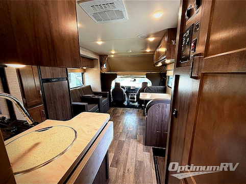 2022 Winnebago Spirit 26T RV Photo 2