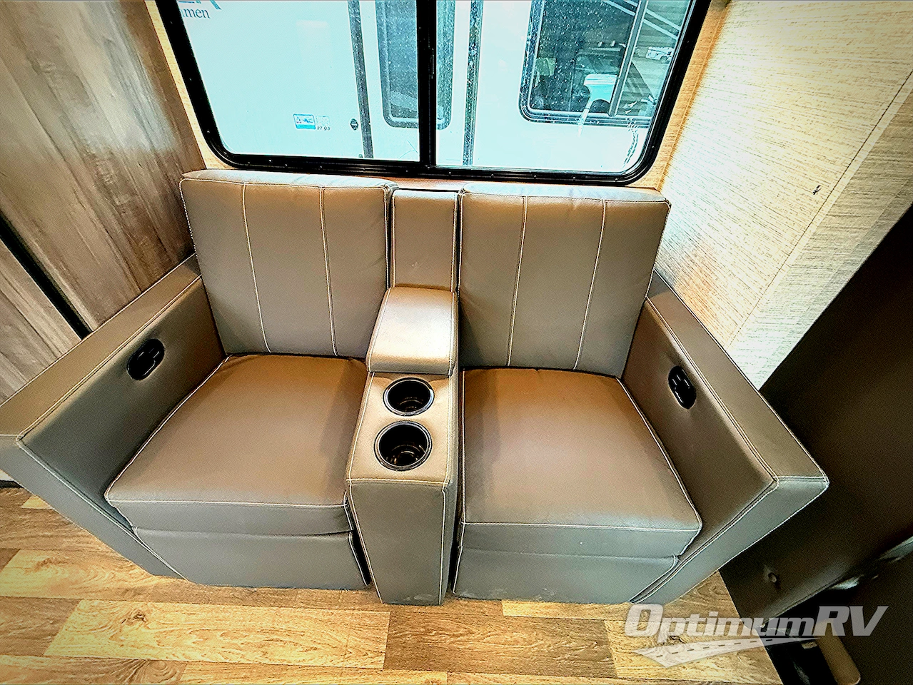 2022 Winnebago Spirit 26T Photo 7