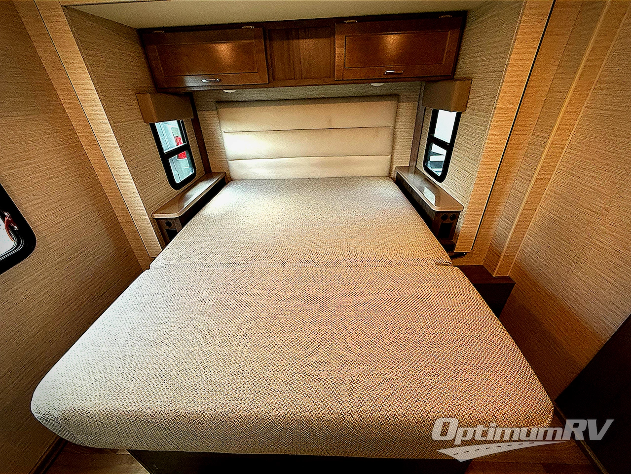 2022 Winnebago Spirit 26T Photo 14