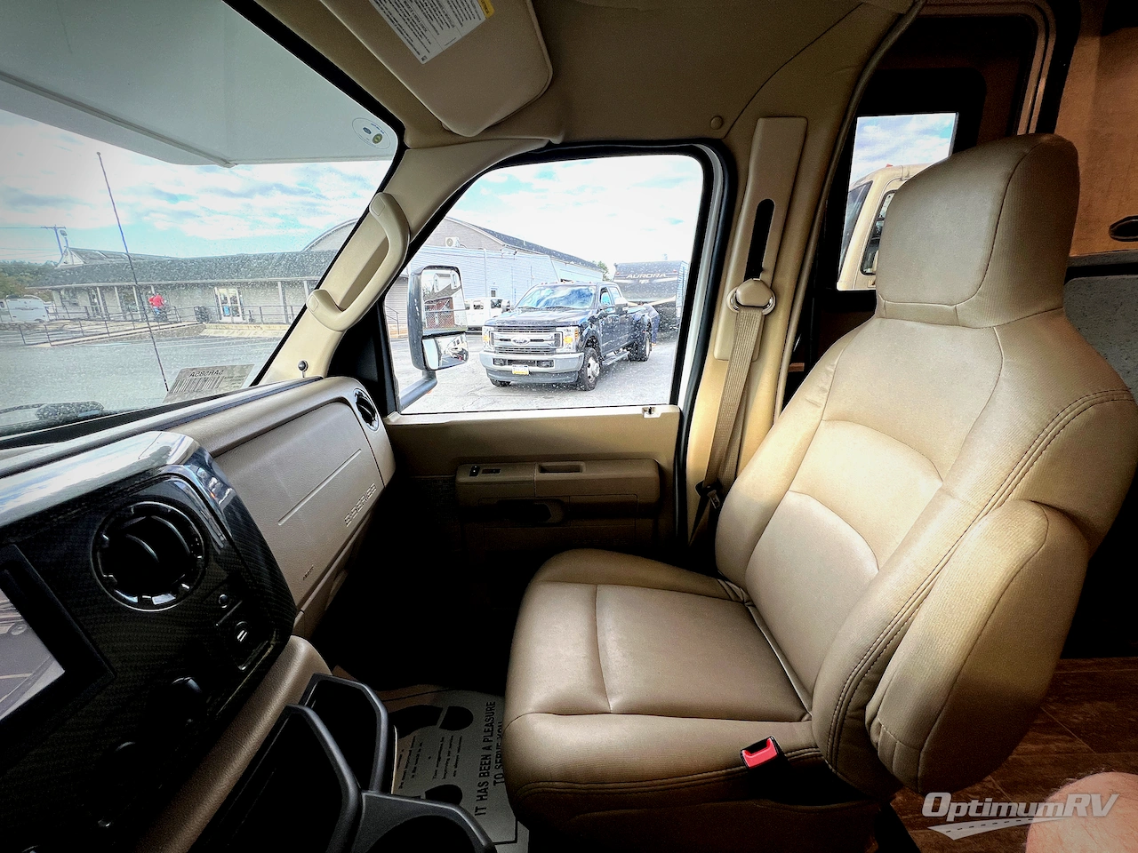 2019 Forest River Forester 3011DS Ford Photo 6