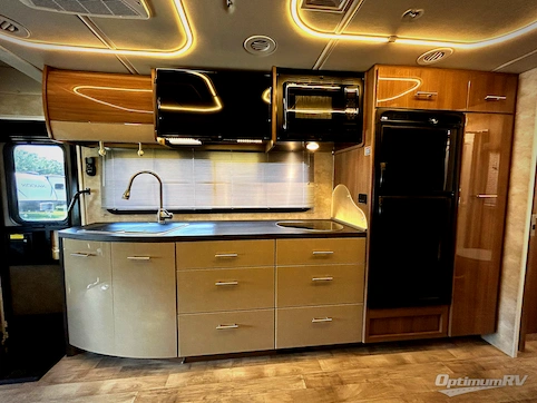2019 Winnebago View 24D RV Photo 2