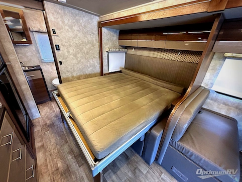 2019 Winnebago View 24D RV Photo 4