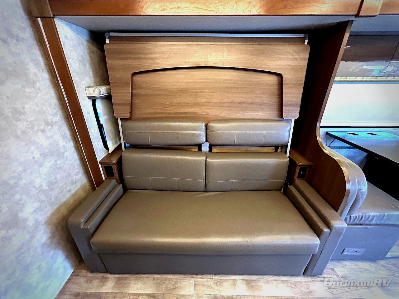 2019 Winnebago View 24D Photo 15