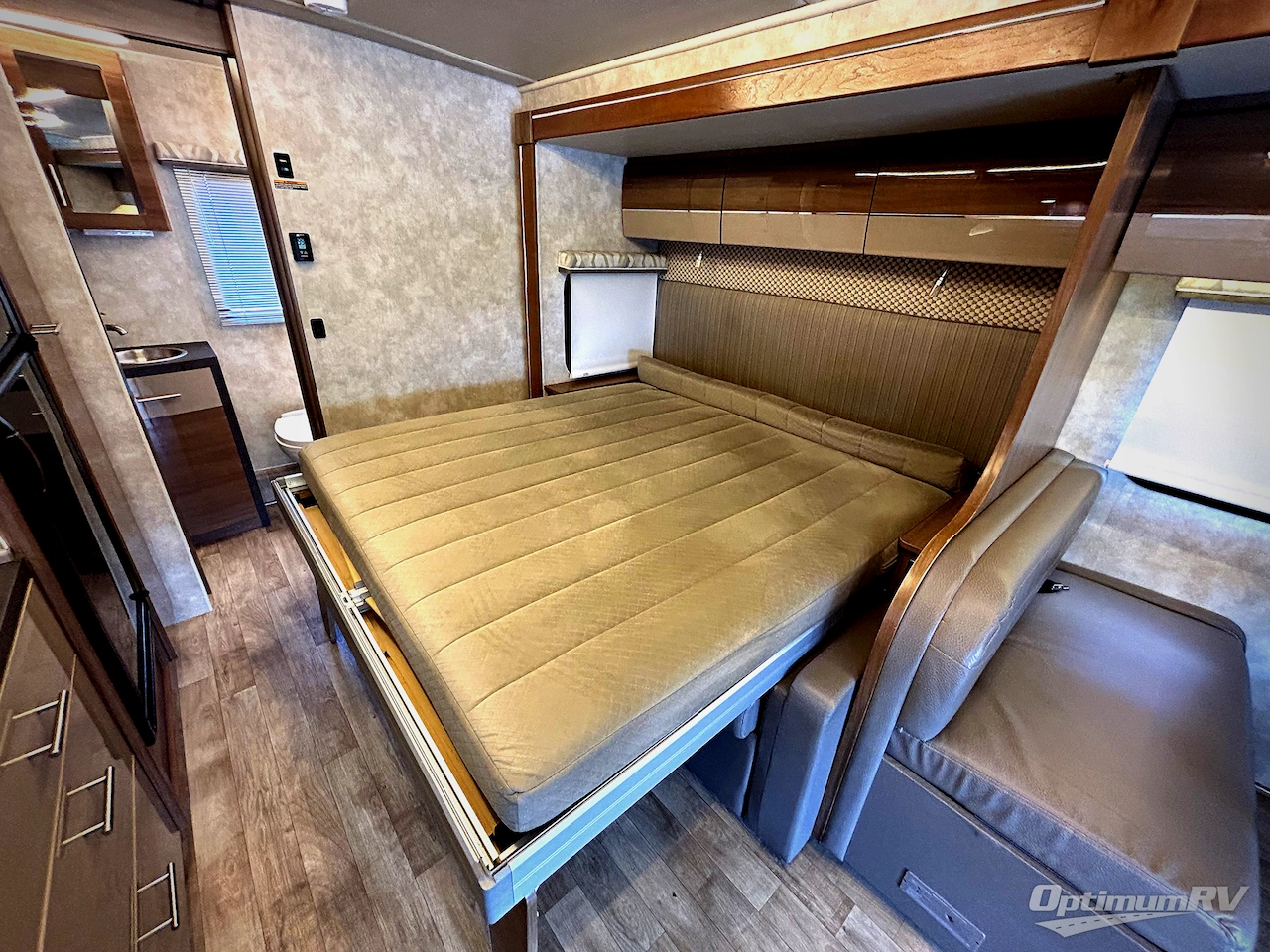 2019 Winnebago View 24D Photo 16