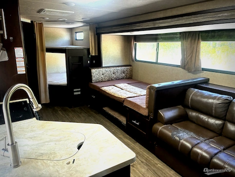 2018 Forest River Cherokee Grey Wolf 26DBH RV Photo 2
