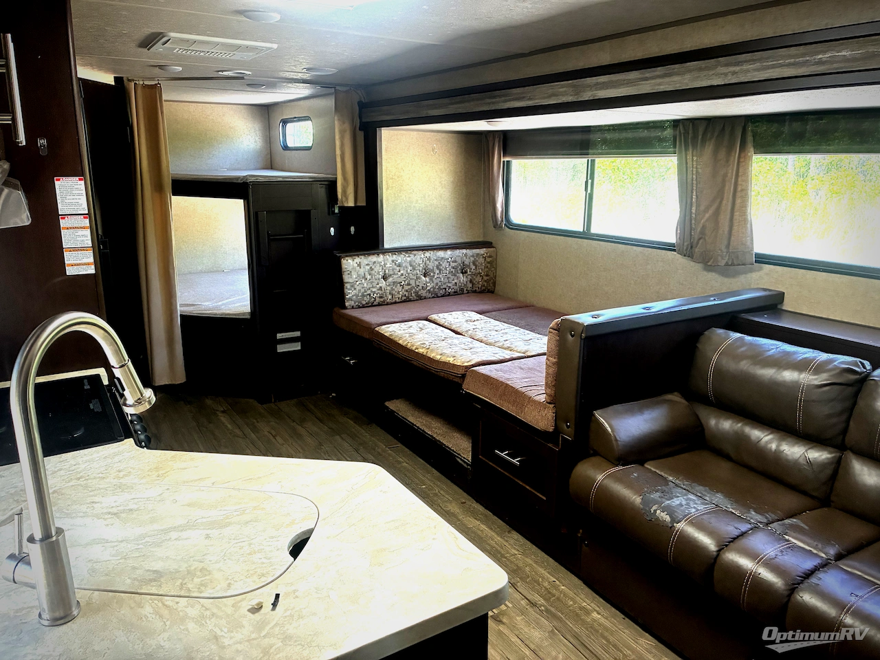 2018 Forest River Cherokee Grey Wolf 26DBH Photo 4