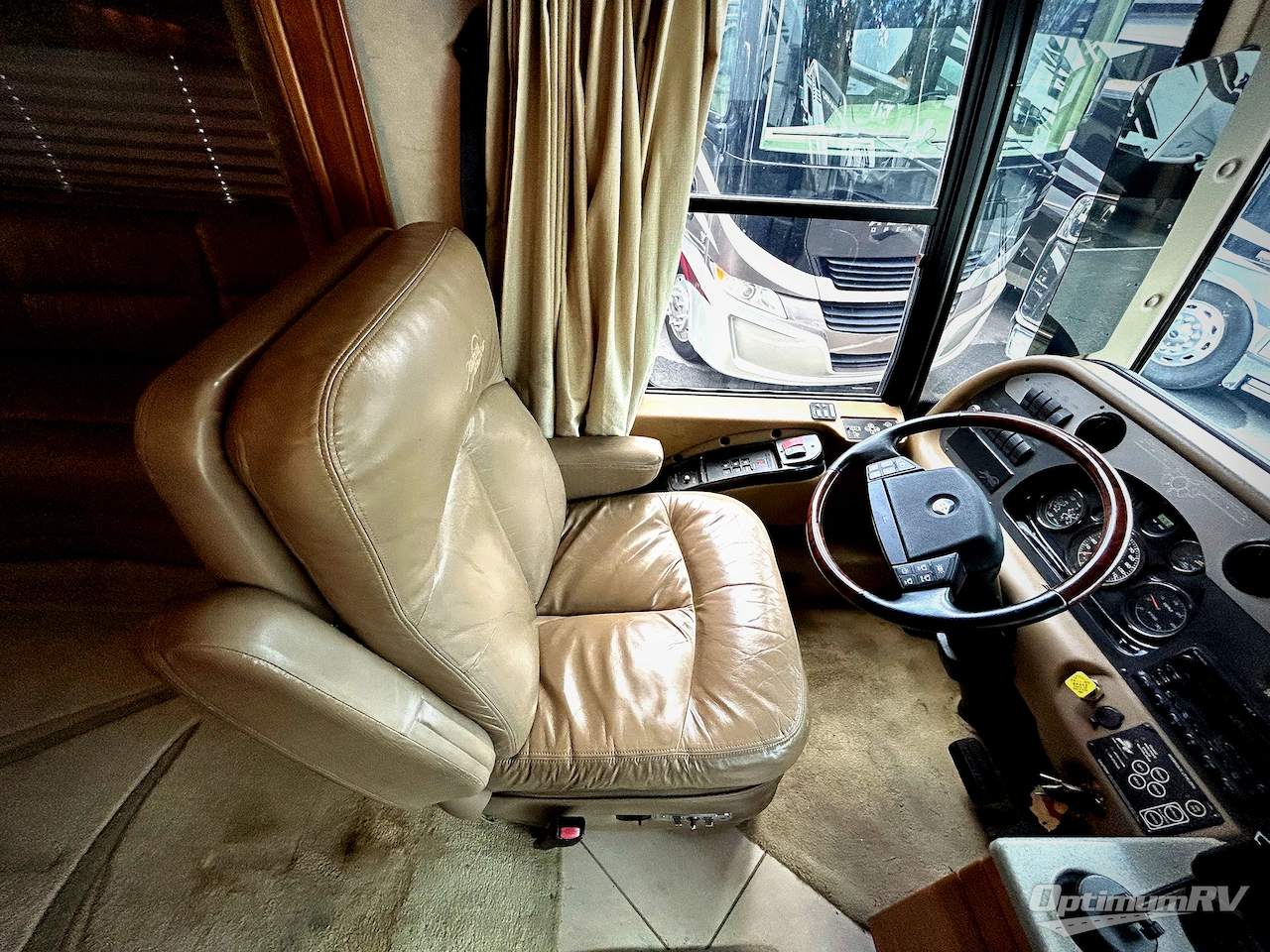 2003 American Coach American Eagle 40T Photo 6