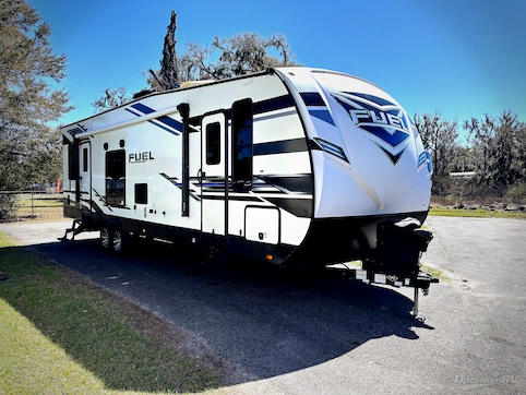 Used 2021 Heartland Fuel 305 Featured Photo