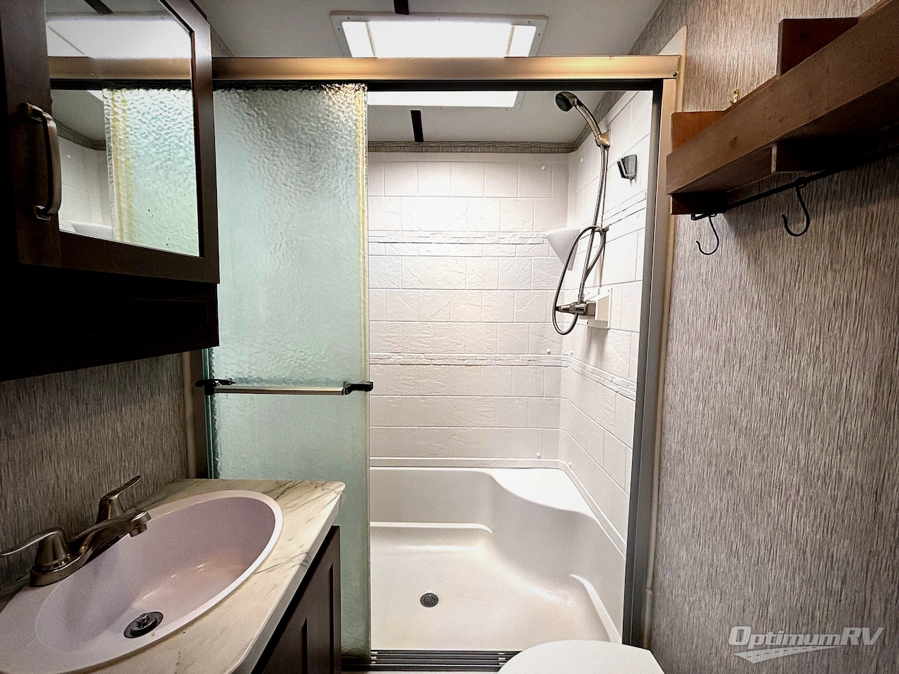 2021 Dutchmen Astoria 3373RL Photo 6