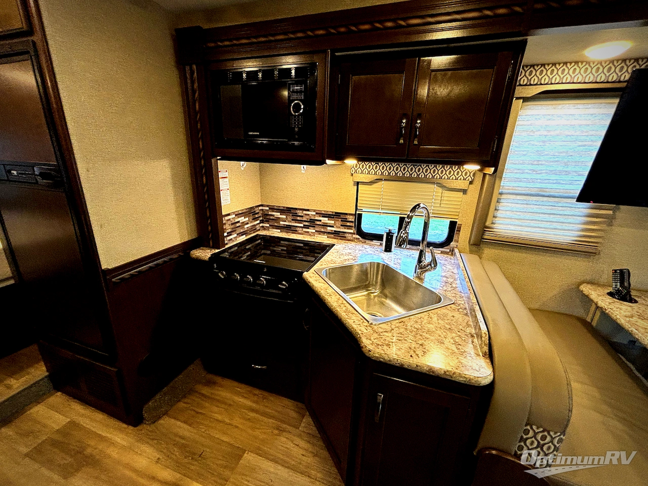 2017 Thor FREEDOM ELITE 29FE Photo 6