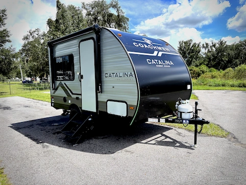 New 2027 Coachmen RV Catalina Summit Series 7 134RDX Featured Photo