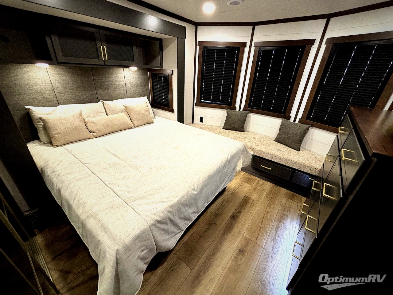 2026 Forest River Cedar Creek Cottage Fifth Wheels 412FWC Photo 8