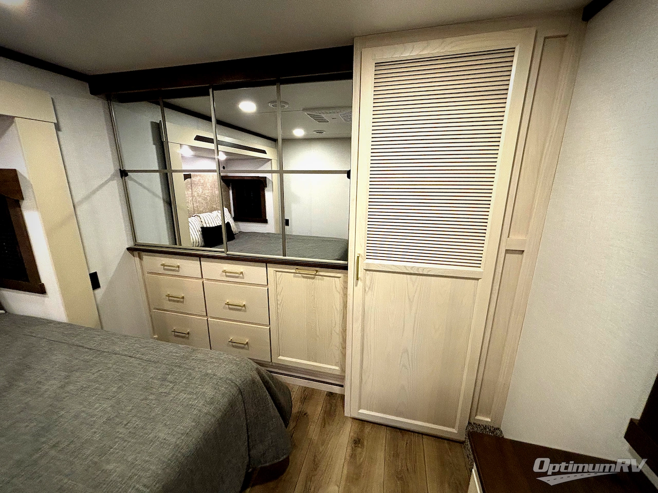 2026 Forest River Cedar Creek Experience 39RKB Photo 10