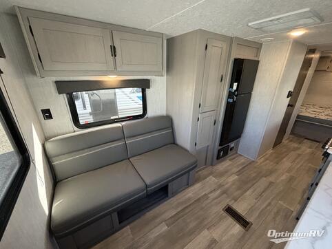 2025 Coachmen Clipper 5K Series 242MK RV Photo 3