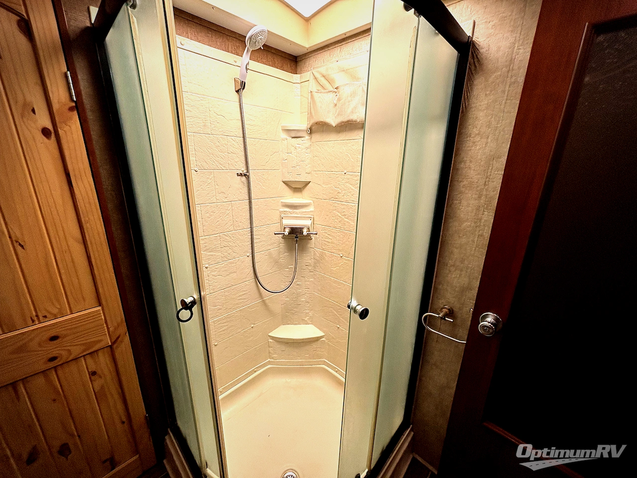 2016 Prime Time Spartan 1032 Photo 15