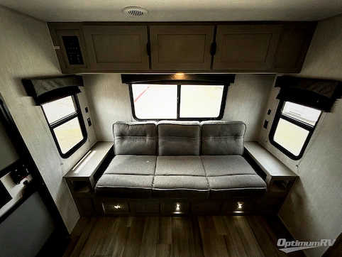 2025 Coachmen Clipper 6K Series 272RLS RV Photo 2