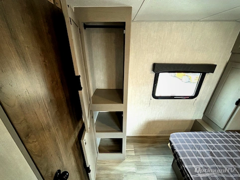 2025 Coachmen Clipper 6K Series 272RLS RV Photo 3
