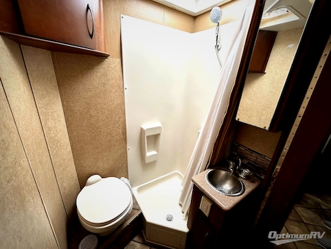 2014 Thor Siesta Sprinter 24SR RV Photo 4