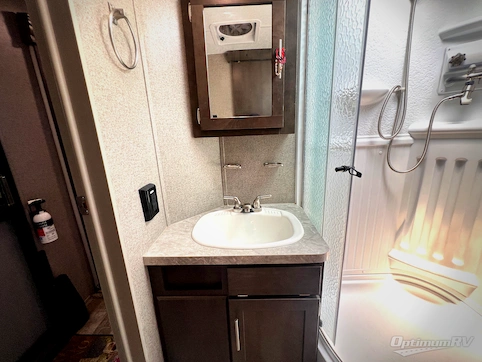 2020 Forest River Rockwood Ultra Lite 2910SB RV Photo 4