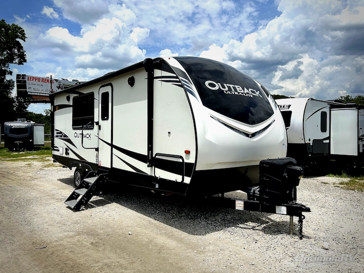 2021 Keystone Outback Ultra Lite 221UMD RV Photo 1