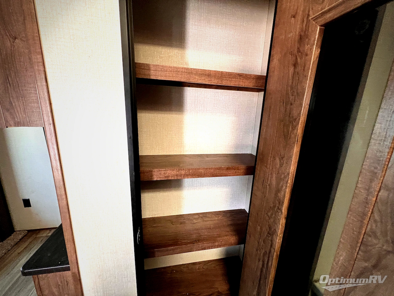 2021 KZ Durango D348BHF Photo 11