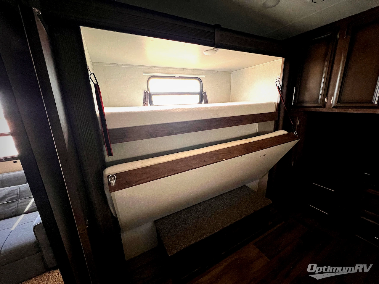 2021 KZ Durango D348BHF Photo 15