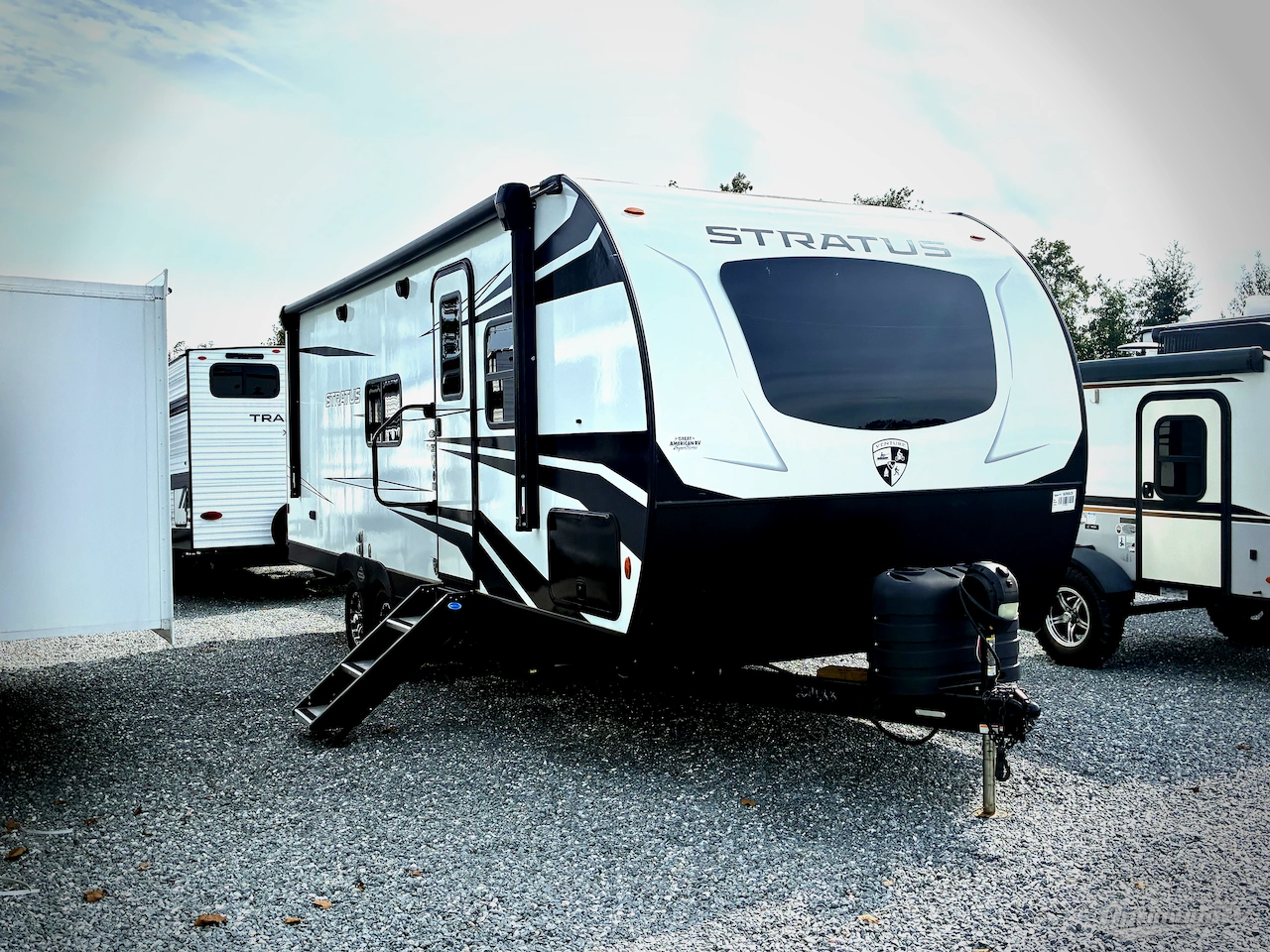 2023 Venture Stratus Ultra-Lite SR221VRK Photo 1