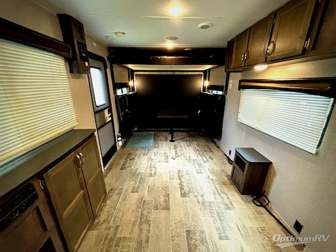2018 Dutchmen Rubicon XLT 301XLT RV Photo 2