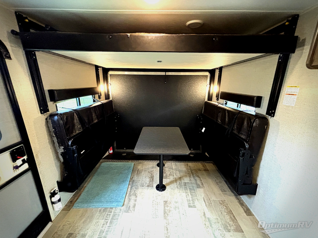 2018 Dutchmen Rubicon XLT 301XLT Photo 12