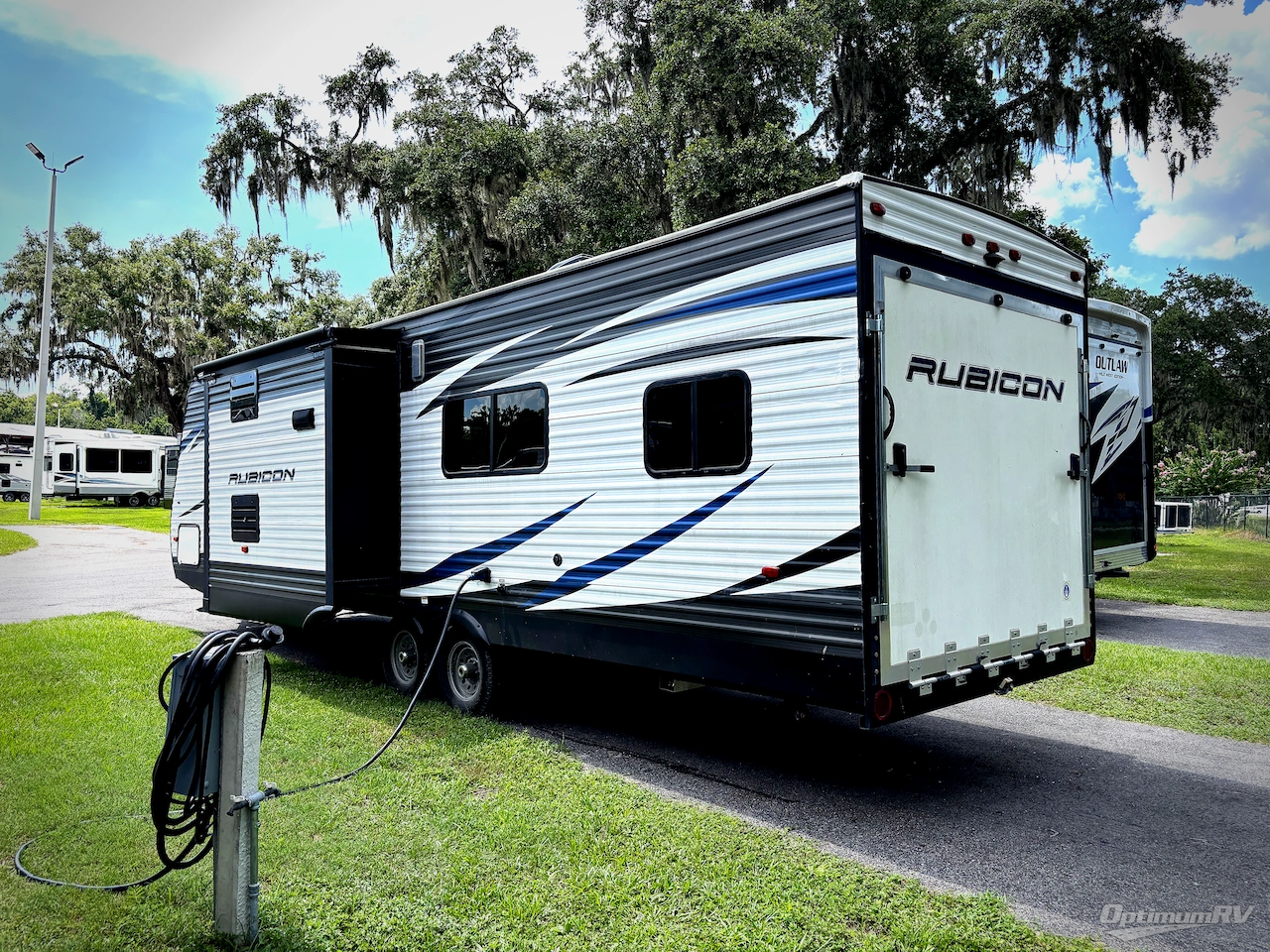 2018 Dutchmen Rubicon XLT 301XLT Photo 3