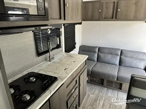 2020 Viking Saga 26SBH RV Photo 3