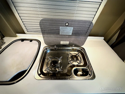 2021 Winnebago Travato 59KL RV Photo 3
