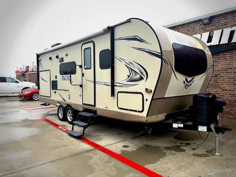 Used 2019 Forest River RV Flagstaff Micro Lite 25BDS Featured Photo