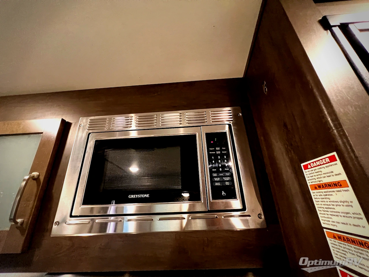 2021 Dutchmen Astoria 3203BH Photo 9