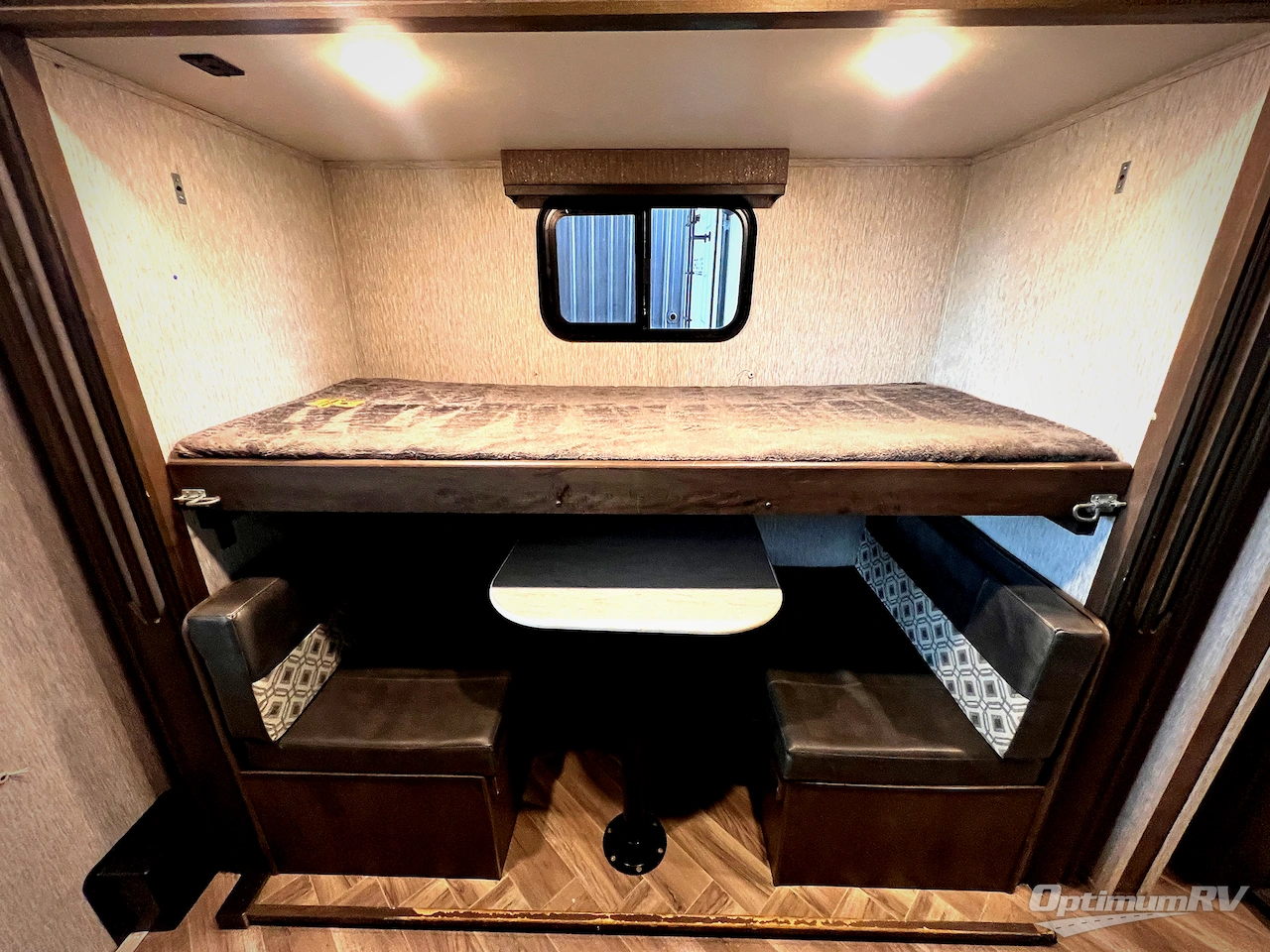 2021 Dutchmen Astoria 3203BH Photo 17