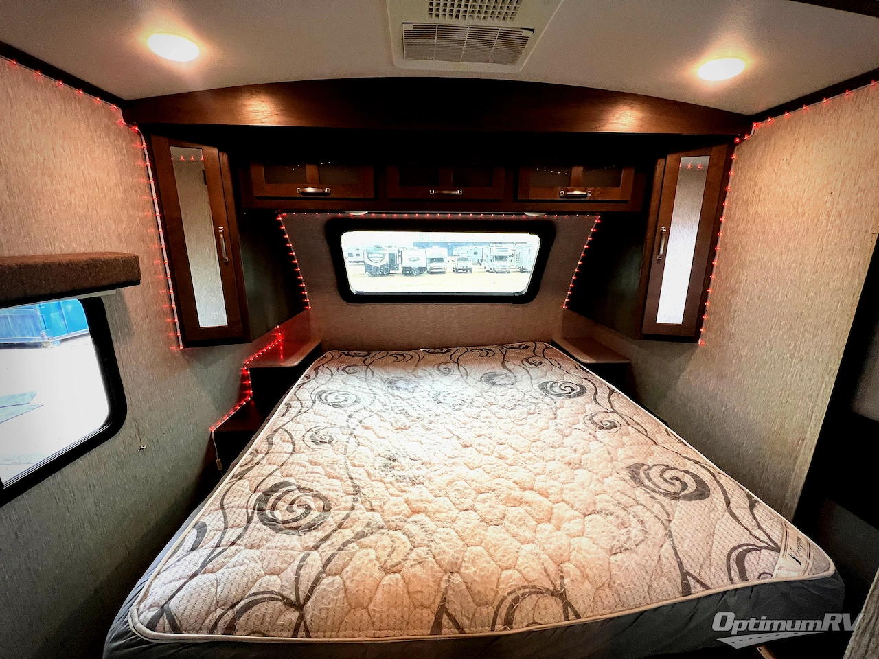 2021 Dutchmen Astoria 3203BH Photo 21