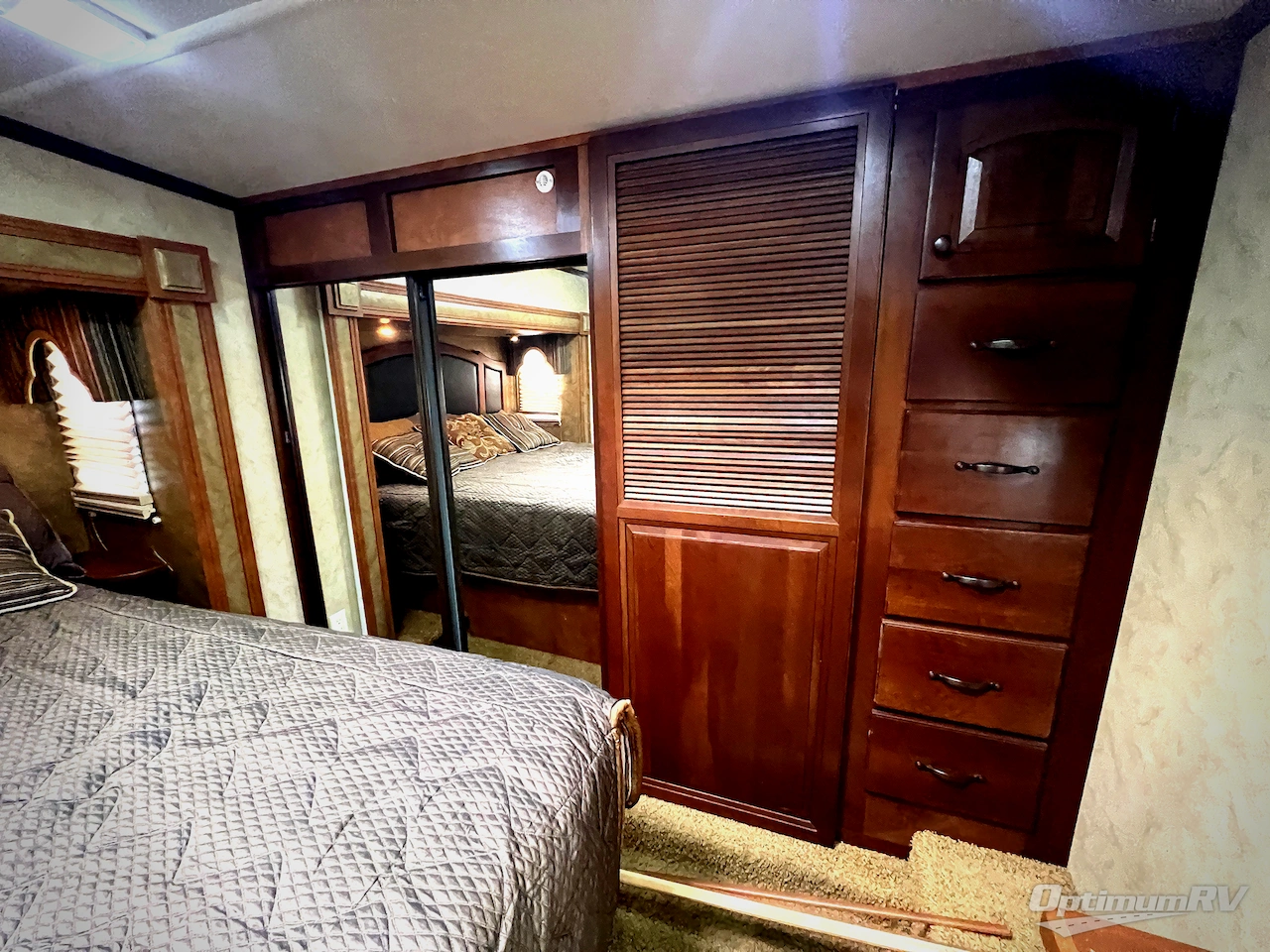 2011 Forest River Cedar Creek 34RLSA Photo 28