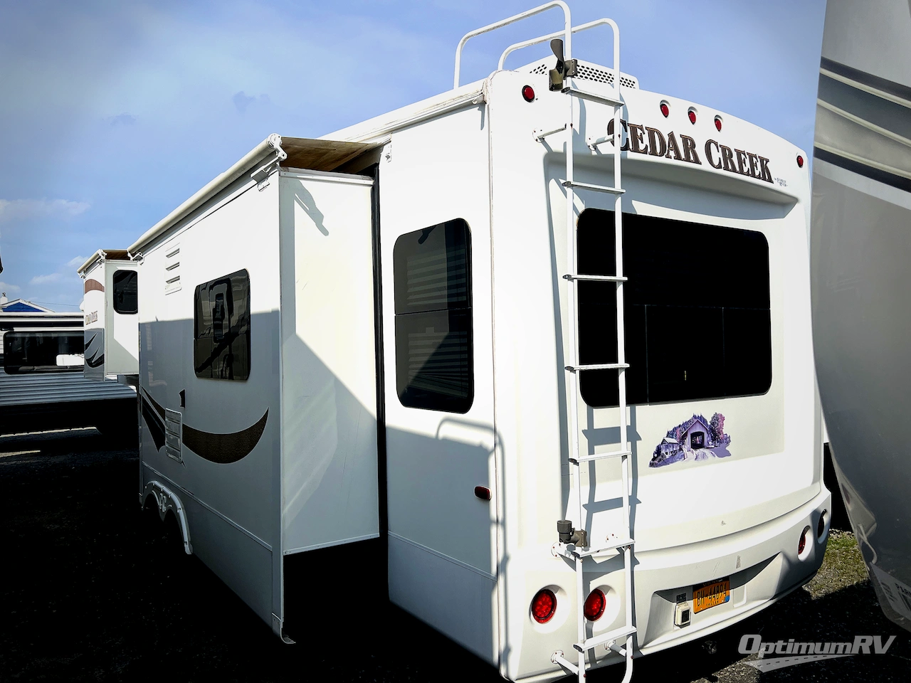 2011 Forest River Cedar Creek 34RLSA Photo 33