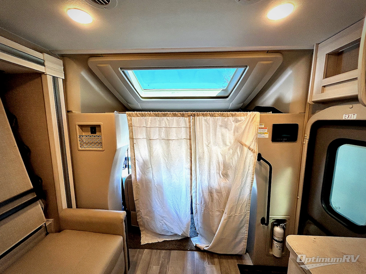 2023 Thor Compass AWD 23TE Photo 17